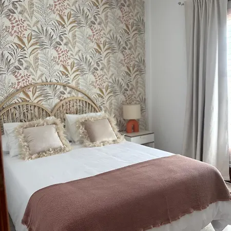 Nicolosa Apartmán *