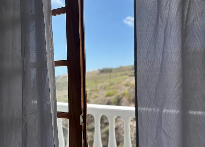 Nicolosa Апартаменти