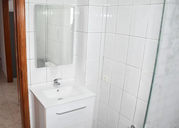 Nicolosa Апартаменти *